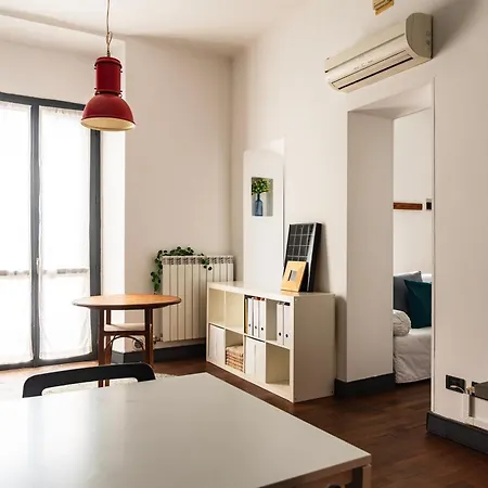 Appartement Youhosty - Ticinese Wood 60 Milaan